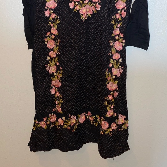 Eastern embroidered kurta - Picture 2 of 3